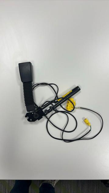 Gordelspanners Mercedes Benz sprinter (Aguti) beschikbaar voor biedingen