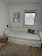 IKEA HEMNES bed uitschiifbaar, Huis en Inrichting, Ophalen, Eenpersoons, Wit, Zo goed als nieuw