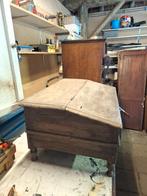 Bijzet/salon tafel type lessenaar. Kleur brui´, Huis en Inrichting, Ophalen of Verzenden