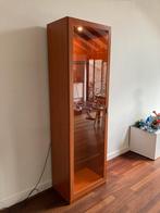 Mooie vitrinekast, Ophalen, Zo goed als nieuw, Complete sauna