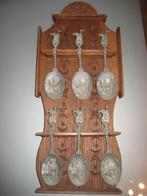Handgesneden rek met 6 antieke tinnen lepels, Antiek en Kunst, Antiek | Tin, Ophalen of Verzenden
