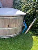 Hottub houtgestookt, Tuin en Terras, Bubbelbaden en Hottubs, Ophalen, Gebruikt, Filter, Vast
