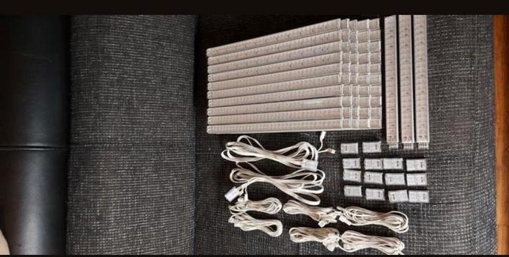 LED STRIPS VAN HERA.voor evt onder de overkapping te plaatse, Huis en Inrichting, Woonaccessoires | Overige, Zo goed als nieuw