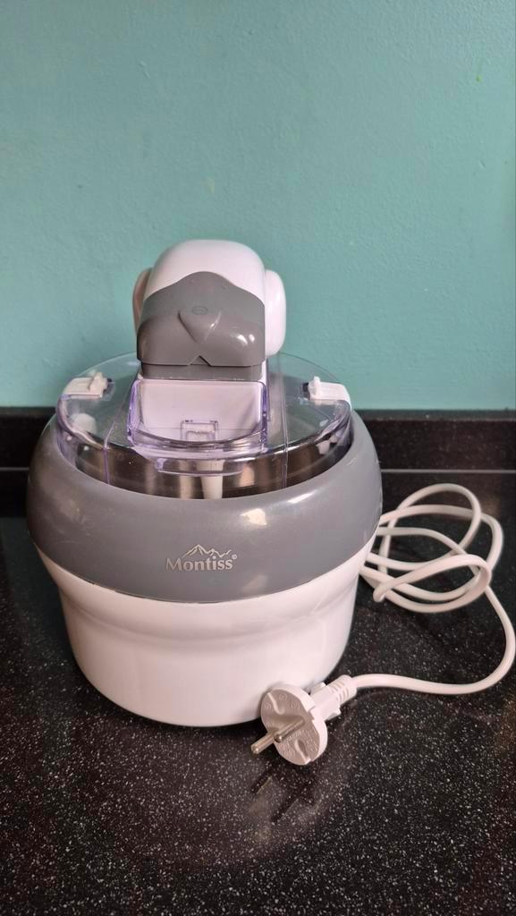 Montiss ijsmachine 750ml - Zo Goed Als Nieuw!, Witgoed en Apparatuur, IJsmachines, Zo goed als nieuw, Koelelement, Ophalen of Verzenden
