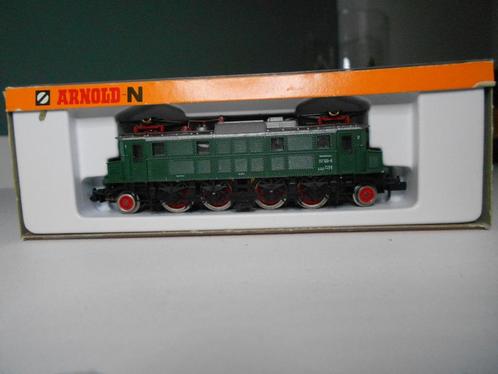 Arnold 2456 Br117 e-lok digitaal, Hobby en Vrije tijd, Modeltreinen | N-Spoor, Zo goed als nieuw, Locomotief, Gelijkstroom, Arnold