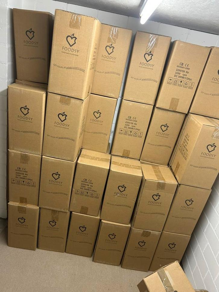 Restpartij 40 Keukenafvalvermalers - Food Waste Disposers, Witgoed en Apparatuur, Overige Witgoed en Apparatuur, Nieuw, Ophalen