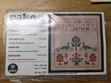 Pako borduurpakket merklap beschikbaar voor biedingen