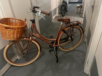 Damesfiets met versnellingen beschikbaar voor biedingen
