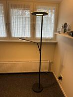 Moderne zwarte vloerlamp met leeslamp, Huis en Inrichting, Lampen | Vloerlampen, Ophalen, Gebruikt, Metaal, 150 tot 200 cm