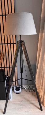 Vloerlamp tripod industrieel zwart grijs zgan, Ophalen of Verzenden, Zo goed als nieuw, Hout, 150 tot 200 cm