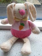 Konijn merk Eddy Toys Action roze lijf met oranje worteltje, Kinderen en Baby's, Speelgoed | Knuffels en Pluche, Ophalen of Verzenden