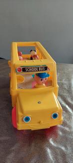 Vintage fisher price schoolbus. 6 poppetjes en chauffeur, Kinderen en Baby's, Speelgoed | Fisher-Price, Gebruikt, Ophalen of Verzenden