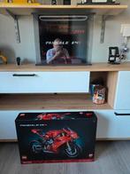 ongeopend LEGO Technic Ducati Panigale V4S 42202 +showcase, Ophalen of Verzenden, Nieuw, Complete set, Lego