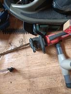 Te koop 2 heggenscharen, Ophalen, Zo goed als nieuw, Elektrisch