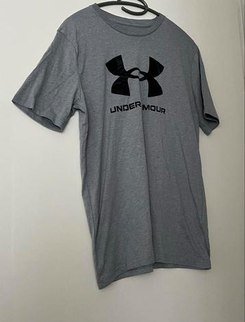 Under Armour T-shirt Grijs maat S (nieuw) beschikbaar voor biedingen