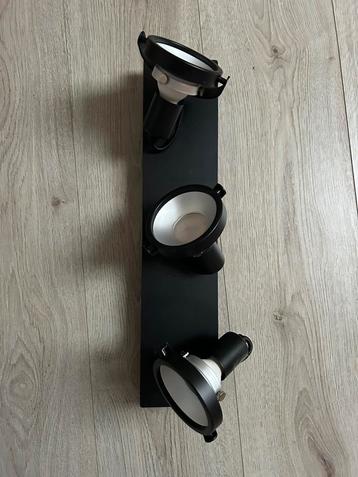 Spotjes beschikbaar voor biedingen