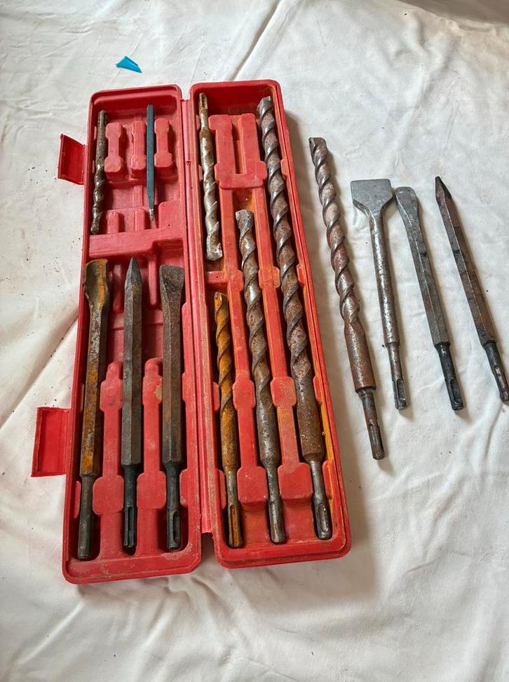 Oude Steenboren Set, Doe-het-zelf en Verbouw, Gereedschap | Handgereedschap, Gebruikt, Ophalen of Verzenden
