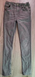 2 spijkerbroeken maat 152, Kinderen en Baby's, Kinderkleding | Maat 152, Ophalen of Verzenden, Gebruikt, Jongen, Broek