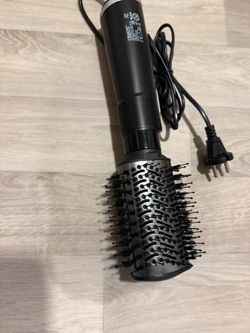 Hairdryer beschikbaar voor biedingen