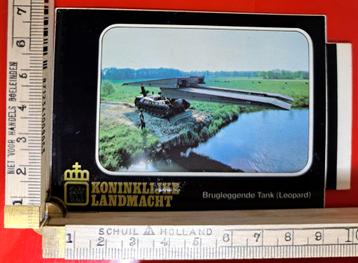 Vintage sticker Koninklijke Landmacht brugleggende tank beschikbaar voor biedingen