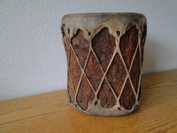 Uniek item: Handgemaakte Indiaanse drum   (REK3)