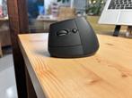 Logitech Lift Verticale Ergonomische Muis Linkshandig Zwart, Computers en Software, Muizen, Ophalen of Verzenden, Zo goed als nieuw