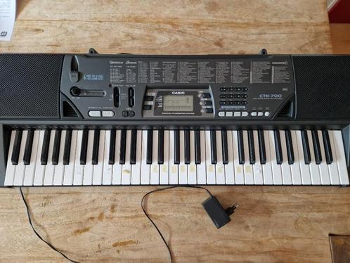 Keyboard Casio ctk-700, Muziek en Instrumenten, Keyboards, Gebruikt, 61 toetsen, Casio, Ophalen of Verzenden