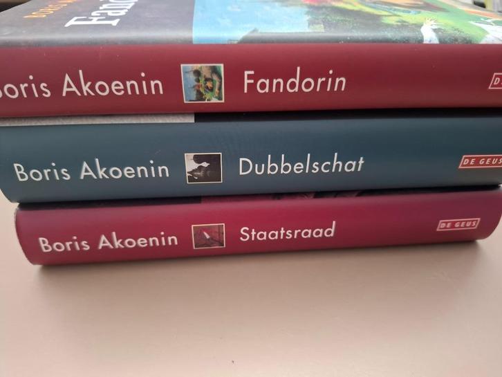 Boris Akoenin: Fandorin ( hardcover), Boeken, Thrillers, Zo goed als nieuw, Wereld overig, Ophalen of Verzenden