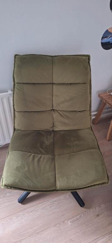 Olijfgroen draai fauteuil 
