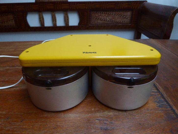 Vintage ijsmachine, NOVA, Antiek en Kunst, Antiek | Keukenbenodigdheden, Ophalen of Verzenden