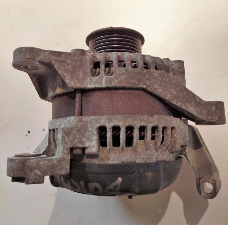 Dodge Durango 4.7 ltr dynamo 2001-2009, Auto-onderdelen, Motor en Toebehoren, Amerikaanse onderdelen, Dodge, Gebruikt, Ophalen of Verzenden