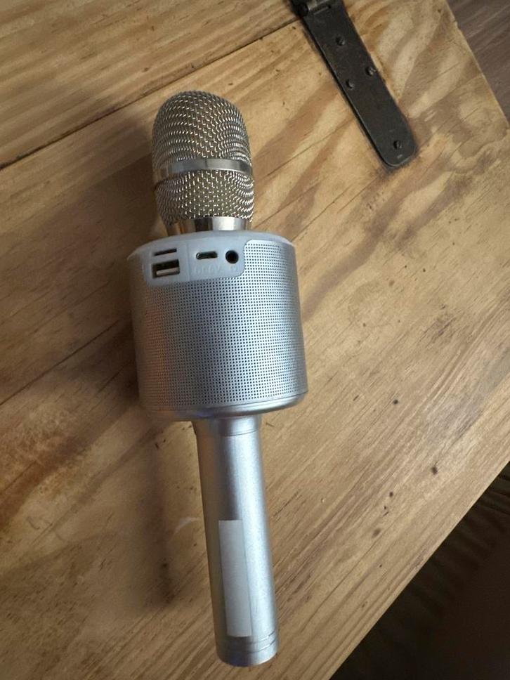 Lenco Bluetooth karaoke microfoon – werkt goed, Muziek en Instrumenten, Microfoons, Zo goed als nieuw, Zangmicrofoon, Ophalen of Verzenden
