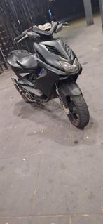 Yamaha aerox 70cc, Ophalen, Zo goed als nieuw, Tweetakt, Zip