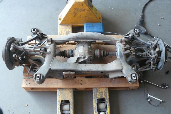 Achteras Bmw F20 F21 F22 F23 F30 F31 F32 F33 F36, Auto-onderdelen, Ophanging en Onderstel, BMW, Gebruikt, Ophalen