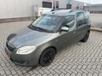 Skoda Roomster 1.6 16V 77KW Scout AUT 2007 Groen, 450 kg, 4 cilinders, Roomster, Origineel Nederlands