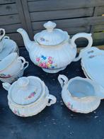 Grootmoeders servies., Antiek en Kunst, Antiek | Servies compleet, Ophalen of Verzenden