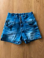 Te koop leuk kort dressed to kill spijkerbroekje maat S, Kleding | Dames, Dressed to kill, Ophalen of Verzenden, Zo goed als nieuw