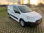 Peugeot Partner 1.6 Benzine Airco 3 zits 95 dkm, Auto's, Stof, 4 cilinders, Wit, Bedrijf