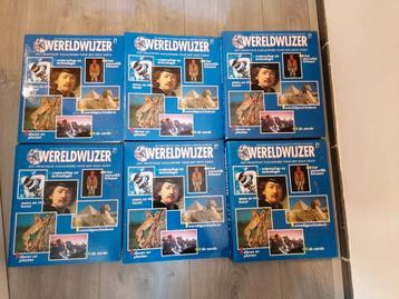 6 mappen Wereldwijzer  beschikbaar voor biedingen