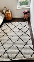 Vloerkleed 160cm bij 230cm, Huis en Inrichting, Stoffering | Tapijten en Kleden, Ophalen, 150 tot 200 cm, 200 cm of meer, Zo goed als nieuw