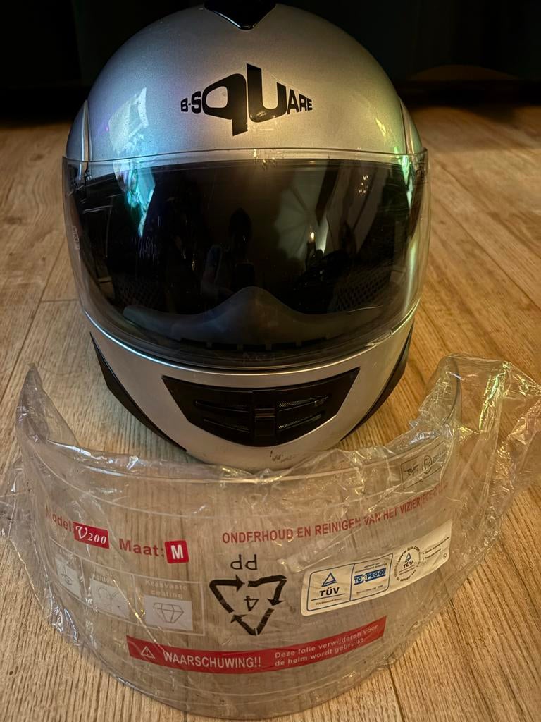 Motorhelm - Maat M, Motoren, Kleding | Motorhelmen, Overige merken, M, Heren, Ophalen of Verzenden