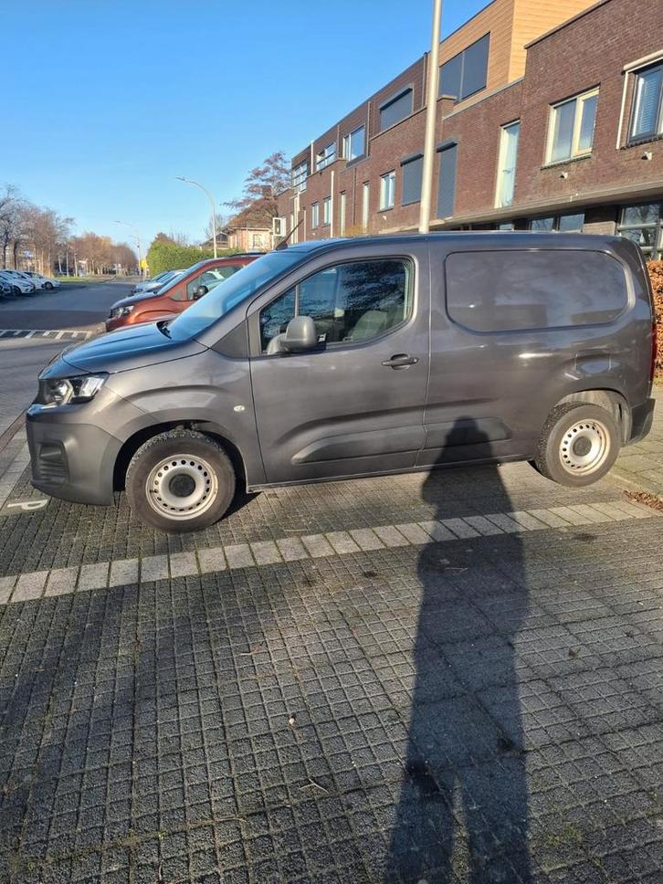 Peugeot Partner 1.6 Bluehdi 100pk 1000kg 2019 Grijs, Auto's, Bestelauto's, Particulier, Peugeot, Diesel, Handgeschakeld, Origineel Nederlands