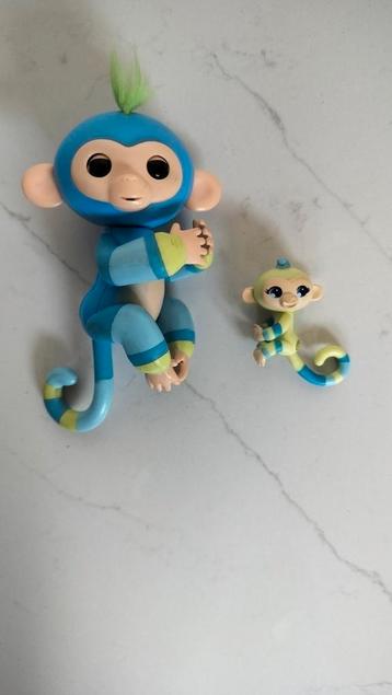 Fingerlings baby en papa Billie en Aiden vingerpop handpop beschikbaar voor biedingen