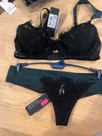 Andres Sarda  bh maat 80C string 42 NIEUW!! Set Nu €40,-, Kleding | Dames, Ophalen of Verzenden, Setje