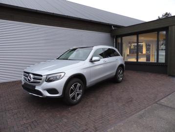 Mercedes-Benz GLC 250 4MATIC motor schade diefstal panoramad beschikbaar voor biedingen