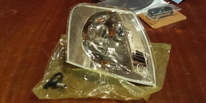 volkswagen passat b5 knipperlicht voorzijde rechts, Auto diversen, Tuning en Styling, Verzenden