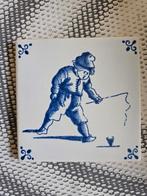 Tegel Mosa Holland – Jongen met tol – Delfts blauw – Antiek, Antiek en Kunst, Antiek | Wandborden en Tegels, Ophalen of Verzenden