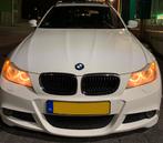 BMW 3-Serie E91 318 I Touring AUT 2010 Wit, Automaat, Euro 5, Zwart, 1435 kg