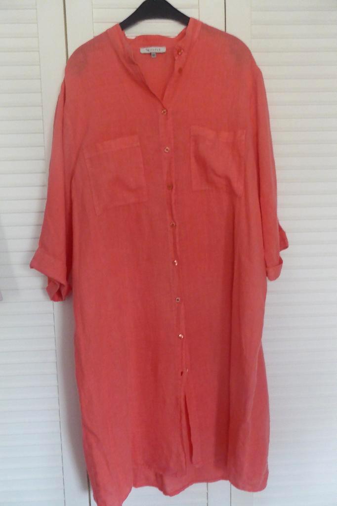 Vlotte linnen doorknoopjurk, Kleding | Dames, Jurken, Zo goed als nieuw, Maat 46/48 (XL) of groter, Rood, Onder de knie, Ophalen of Verzenden