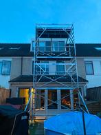 Steiger te koop werkhoogte 10,2 meter, Ophalen, Zo goed als nieuw, Gevelsteiger, 5 meter of hoger